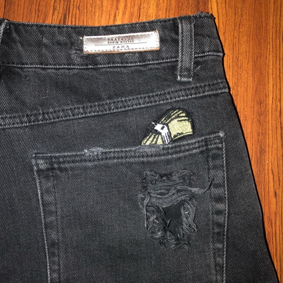 Zara Distressed Patch Black Denim Jean Shorts 2 - Picture 7 of 10